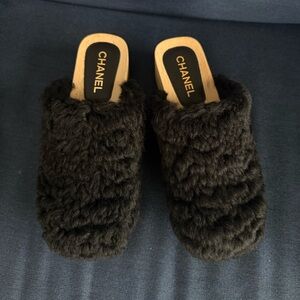 CHANEL Black Shearling Lambskin Clogs